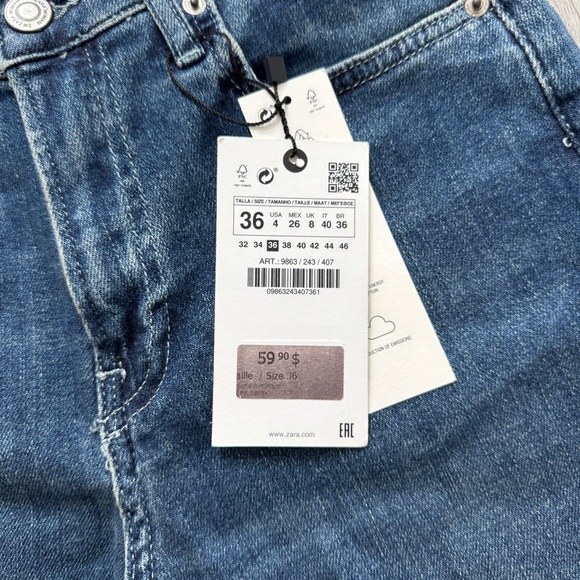 NWT Zara High Rise Straight Leg Jeans - Picture 3 of 4